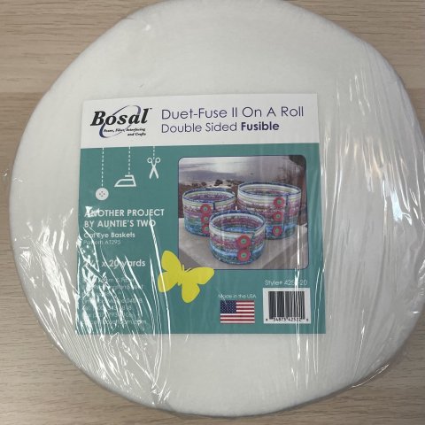 Bosal 4252-20 Double Sided Fusible On a Roll Billede af en pakke Bosal Duet-fuse II in a roll til et Auntie's Two projekt med tre søde små kurve i patchwork
